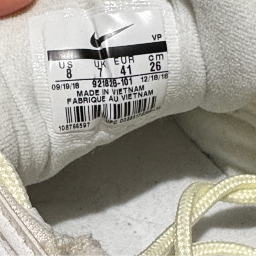 Nike Air Max ‘97 Triple White - Picture 6 of 6